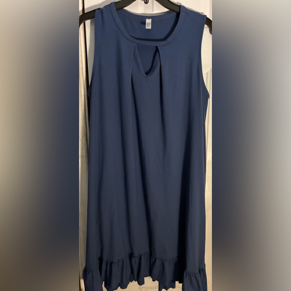 Posh boutiqueBlue Sleeveless Midi Dress with Ruffle Hem size medium